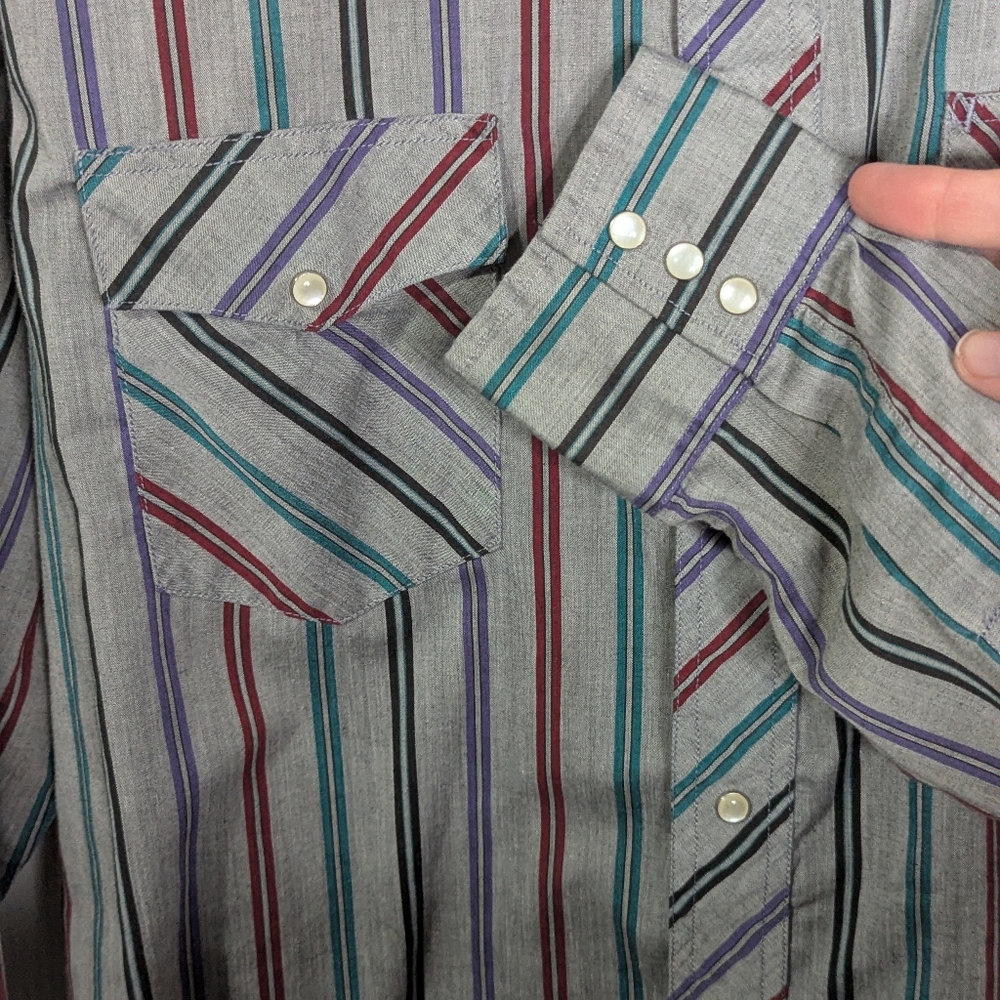 Vintage Wrangler Cowboy Cut Grey Stripe Western Pearl Snap Shirt #395 - Picture 5 of 6